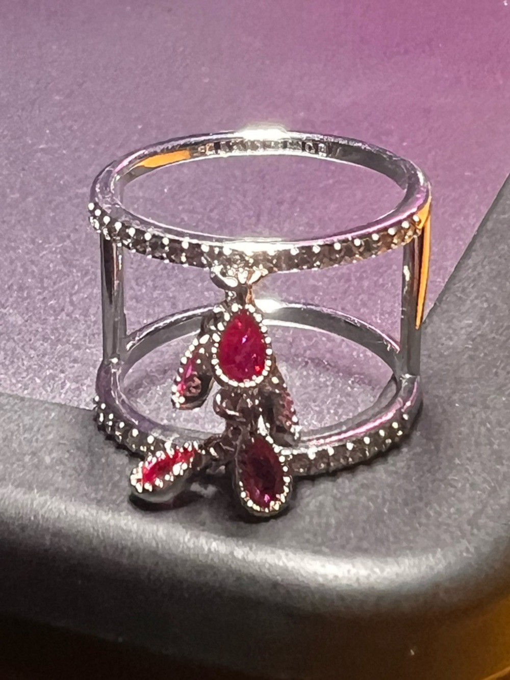 Ring bomb party ring size 7